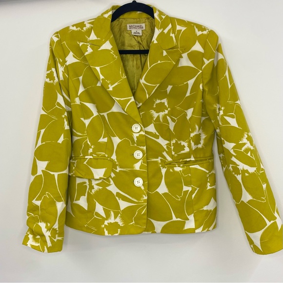 MICHAEL Michael Kors Jackets & Blazers - MICHEAL Micheal Kors Green and White Floral Blazer Size 8